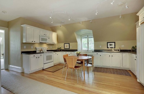 Whittier House | The Grand Mansion on Pillsbury