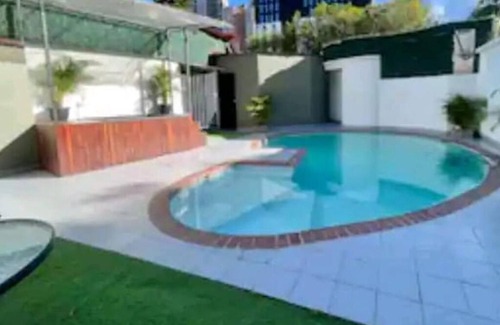 La Aguacatala Villa | THE GRAND PALACE, 11 BEDROOM MANSION, JACUZZI/POOL, 5 MINUTES FROM PROVENZA.