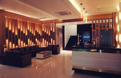 Sagar Hotel | the grand palace