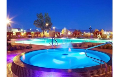 Reno House | The Grand Queen of Reno