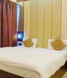 Jagadhri Hotel | The Grand's