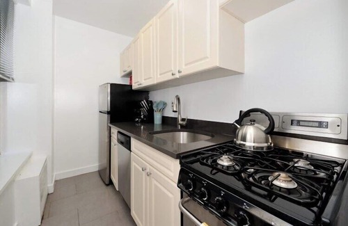 Midtown Apartment | The Grand V Vibe 8632