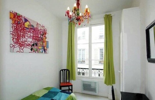 Quartier du Faubourg-Montmartre Apartment | The Grands Boulevards