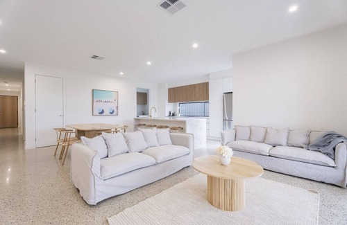Grange Apartment | The Grange Hideaway - Luxurious Brand New Home
