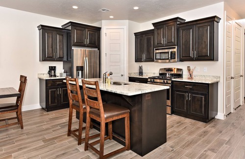 St. George House | The Great Escape at The Ledges *Resort Amenities Included!*