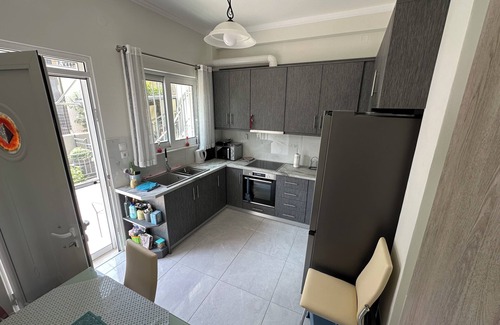 Aigio Apartment | The Great Escape