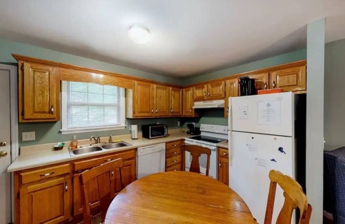 Trenton Cabin | The Great Getaway at Cabins in the Clouds!
