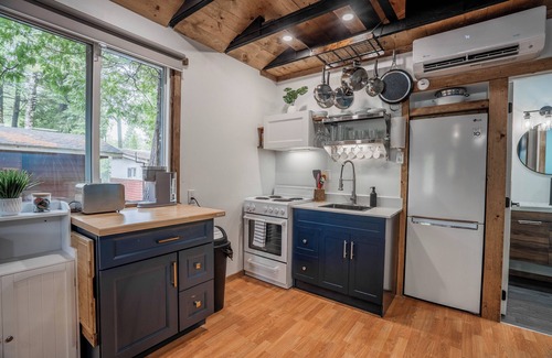 Sauble Beach Cabin | the Great Lakes Cabin at Sauble Beach