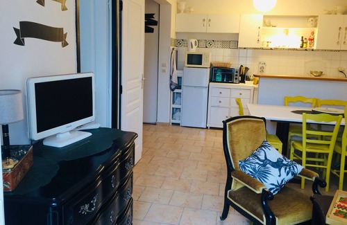 Blere Condo | The Great Werewolf's Lair