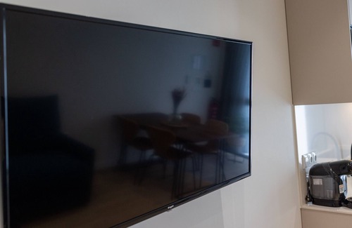 Nou Moles Apartment | The Green Apartment V by Florit Flats