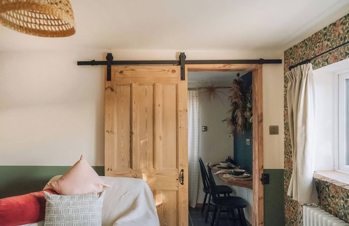 Thurton Cottage | The Green One On The End