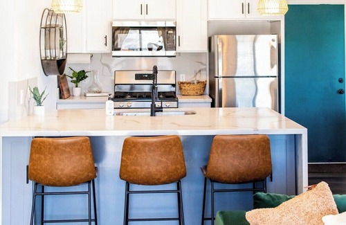 Twentynine Palms House | The Green Palm 1 Bed · Pool, Hot Tub, PetFriendly