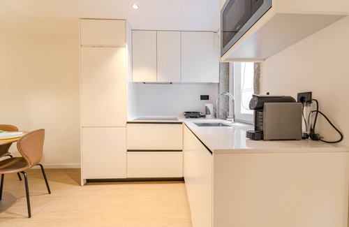 Braga Apartment | The Green Room Flats II