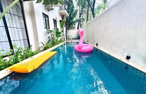 Vagator House | The Greendoor Villa - Bogen, Lux, Pvt Pool, beach