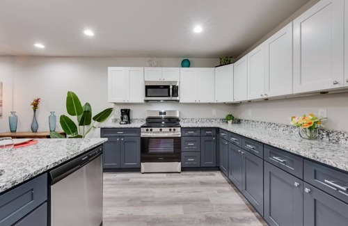 Fort Worth House | The Grey River Home near Lockheed/FW Stockyards