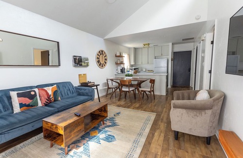 Tallahassee House | The Greywood | A Blackhouse Property