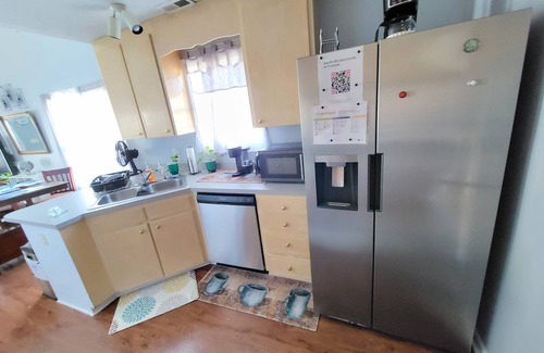 Clayton House | The Grove at Clayton 3-bedroom homes offer 1st floor Master bedrooms & King Beds