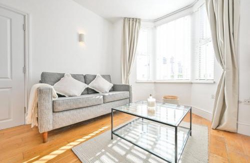 Heath House | The Grove by Tŷ SA