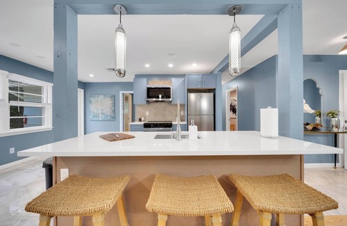 Liberty House | The Grove House - NEW! Luxury Home- Lake Access!