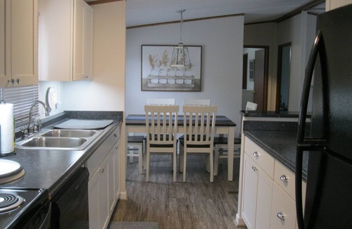 Lexington House | The Guest House at Woody Farms - Longer Stays, Professionals & Little League