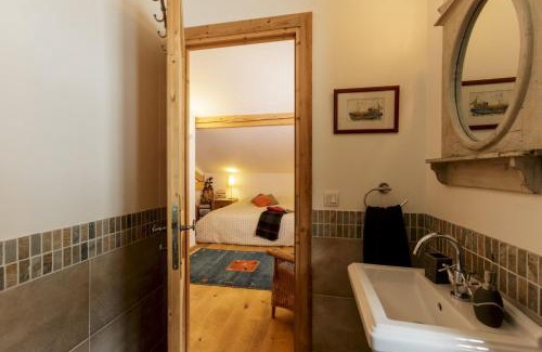 Vallorcine Bed & Breakfast | The Guest House