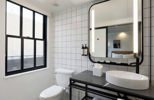 Downtown San Diego Hotel | The Guild Hotel, San Diego, A Tribute Portfolio Hotel by Marriott