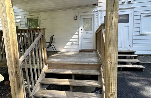 Hammondsport Apartment | The Gulf Stream House Unit 10
