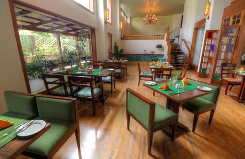 Sualkuchi Hotel | The Guwahati Address By Centre Point