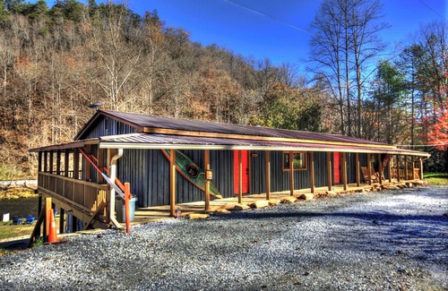 Bryson City Condo | The Hala Lodge and Campground -Roadside Class 2 - 1bed/1bath on Nantahala River