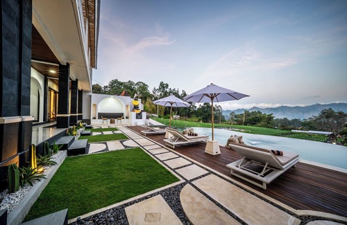 Toya Bungkah Villa | The Hanz Villa Kintamani
