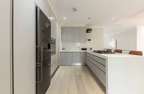 Green Point Apartment | The Happy House Green Point – Pool, Parking