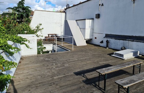 Queen's Gate House | The Harrods Mews - Modern 4BDR Mews Home with Rooftop Terrace & Garage