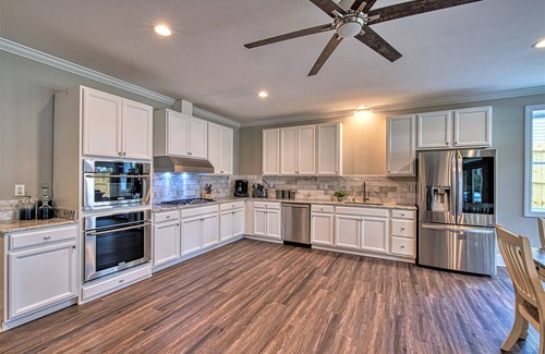 Anderson House | The Hartwell Landing -Lake Hartwell, SC Waterfront Luxury Home Sleeps up to 29