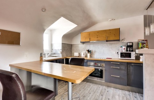 Amboise Apartment | The Heart of Amboise, three-room apartment, two bedrooms in the city center