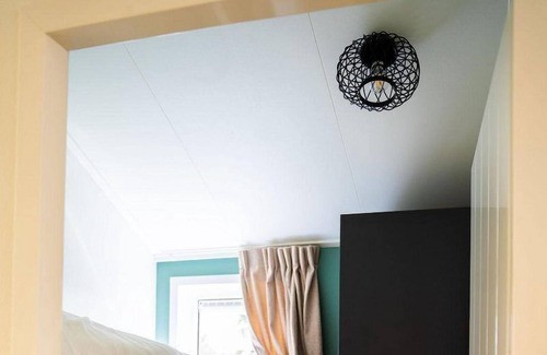 Municipality of Rhenen House | The Heuvelrug Cottage, with hot tub for 6 people is fully equipped!