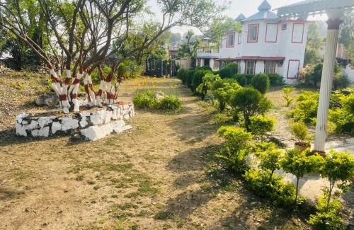 Bhimtal House | The Hidden Cove