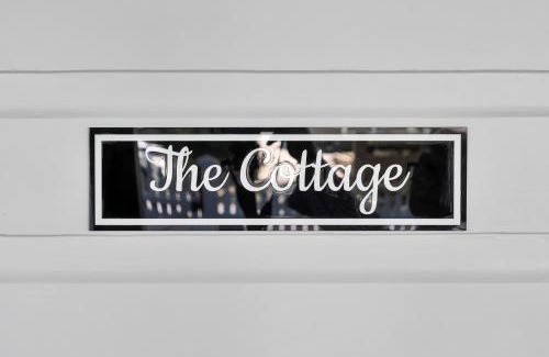 Bowral House | The Hidden Door Bowral Cottage - The Love of Bowral