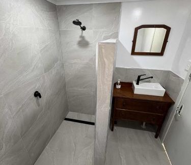 Tiaro Hotel | The Hideaway Hotel