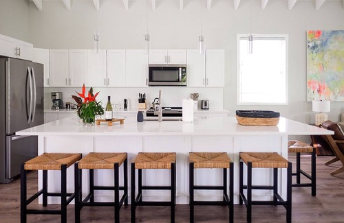Estate Hull Other | The Hideaway Hull Bay