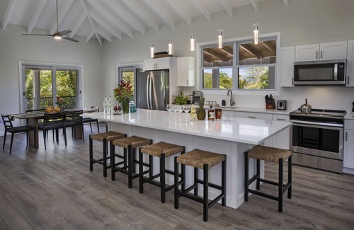 Estate Hull Other | The Hideaway Hull Bay