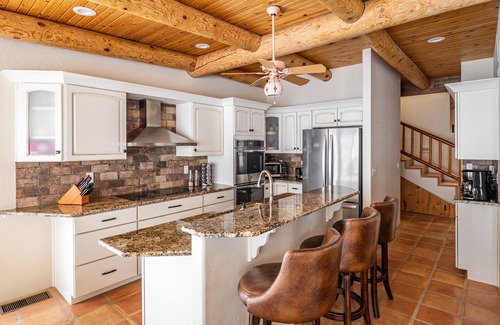 Sedona House | The Hideaway in Sedona - Private Heated* Pool, Spa, Hiking, and Views!