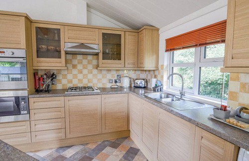 Eype Cottage | THE HIDEAWAY, pet friendly, country holiday cottage in Eype