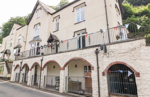 Lynmouth Apartment | THE HIDEAWAY, pet friendly, character holiday cottage in Lynmouth