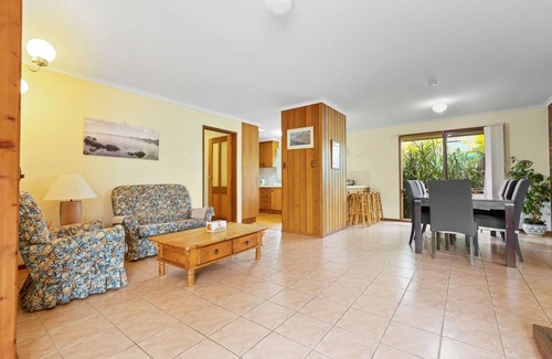 Paynesville House | The Hideaway - This holiday house is your gateway to unforgettable memories