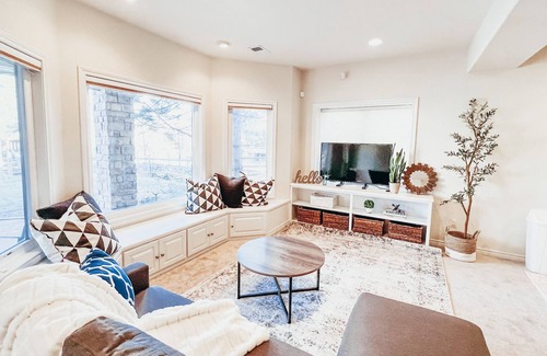 Westridge House | THE HIGHLANDS RANCH HIDEAWAY