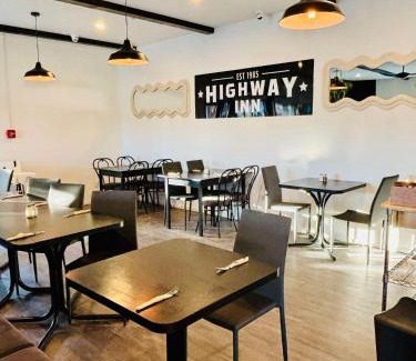 Harewood Hotel | The Highway Inn
