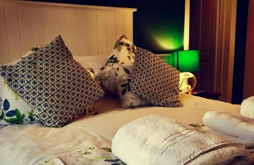 Kidlington Bed & Breakfast | The Highwayman Hotel