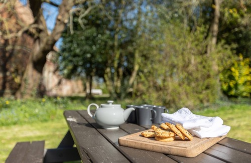Baldersby House | The Hill - Country House - Dog Friendly