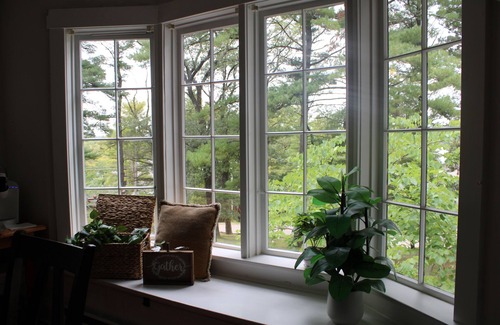 Lake Delton House | The Hillside B&B, Historic Home, Breakfast, Lake View