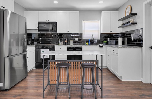 Waco House | The Hines House- Walk to Baylor/minutes from Downtown